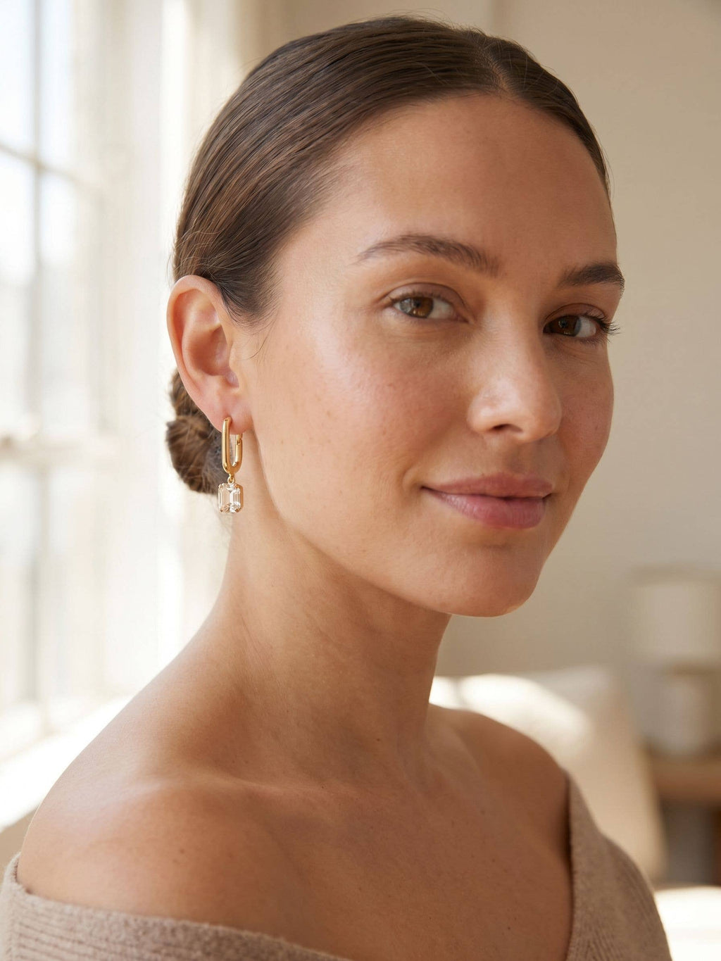 Octavia Rectangle Hoop Earrings - EFY7BGCRY: Clear