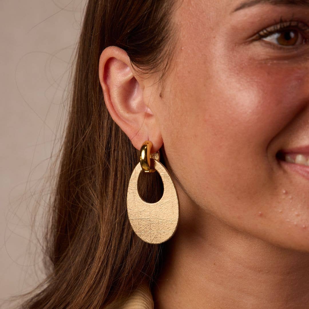 Vintage Bronze Olivia Leather Hoop Earrings: Gold
