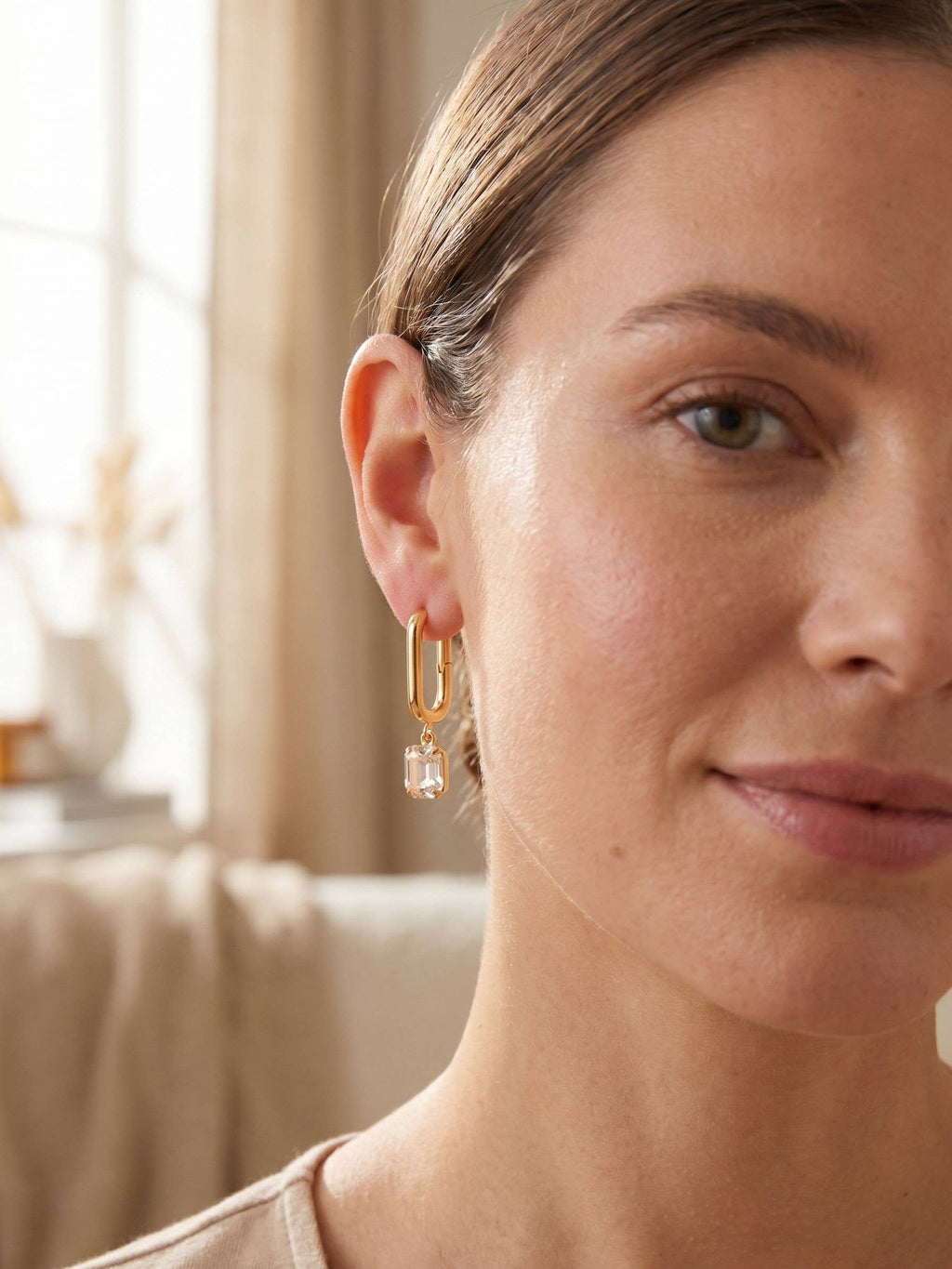Octavia Rectangle Hoop Earrings - EFY7BGCRY: Clear