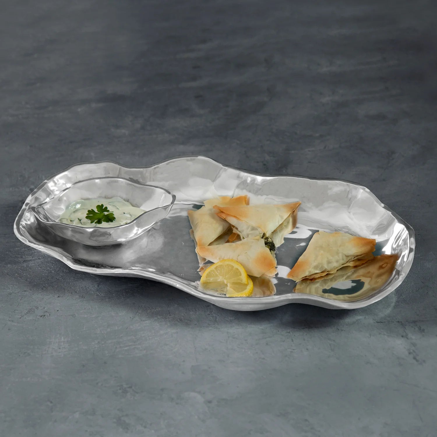 SOHO Onyx Chip & Dip