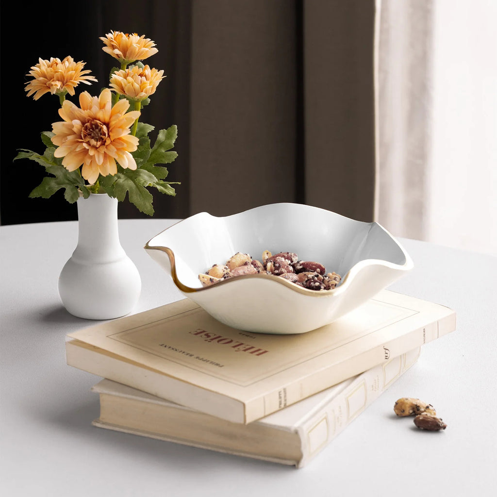 ENCANTO Carola Small Round Bowl | Cream & White