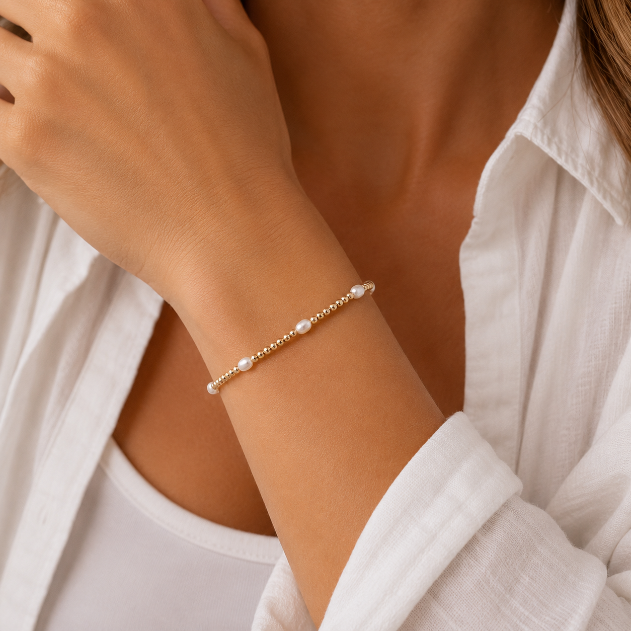 Petite Patterned Rice Pearl Bracelet with 14k Gold-Filled Beads: 6.5"