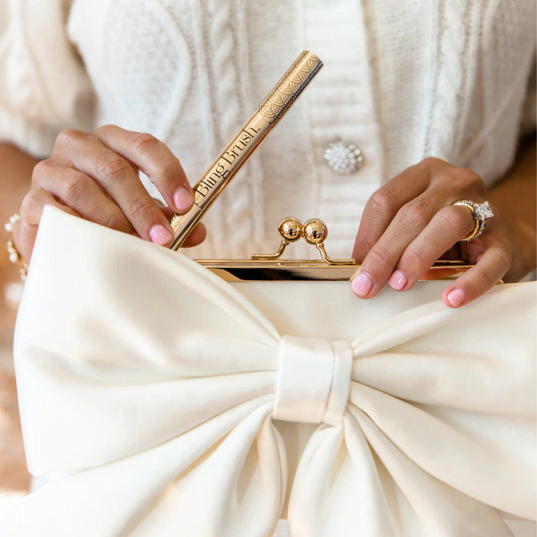 Bling Brush® Jewelry Cleaning Pen | Non-Toxic Diamond Cleaner