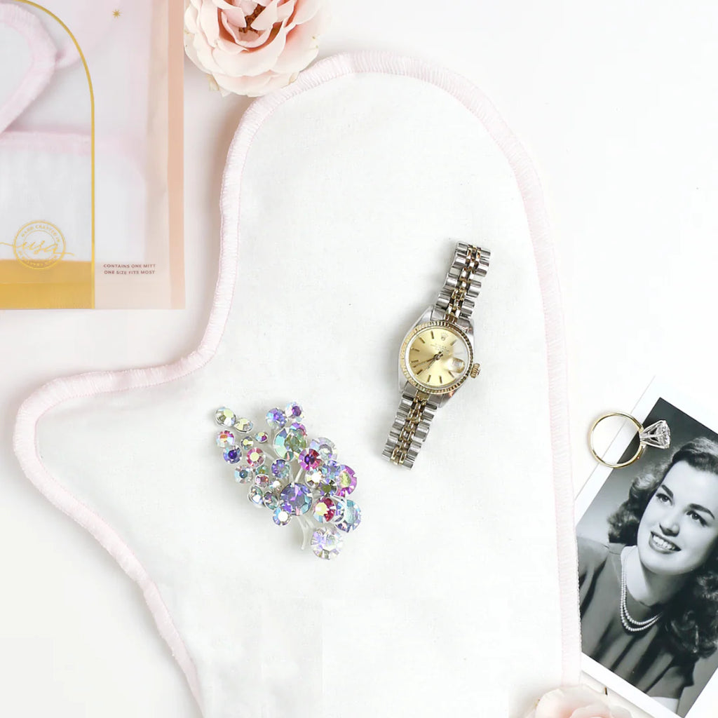 Glitzy Glove® Jewelry Polishing Mitt