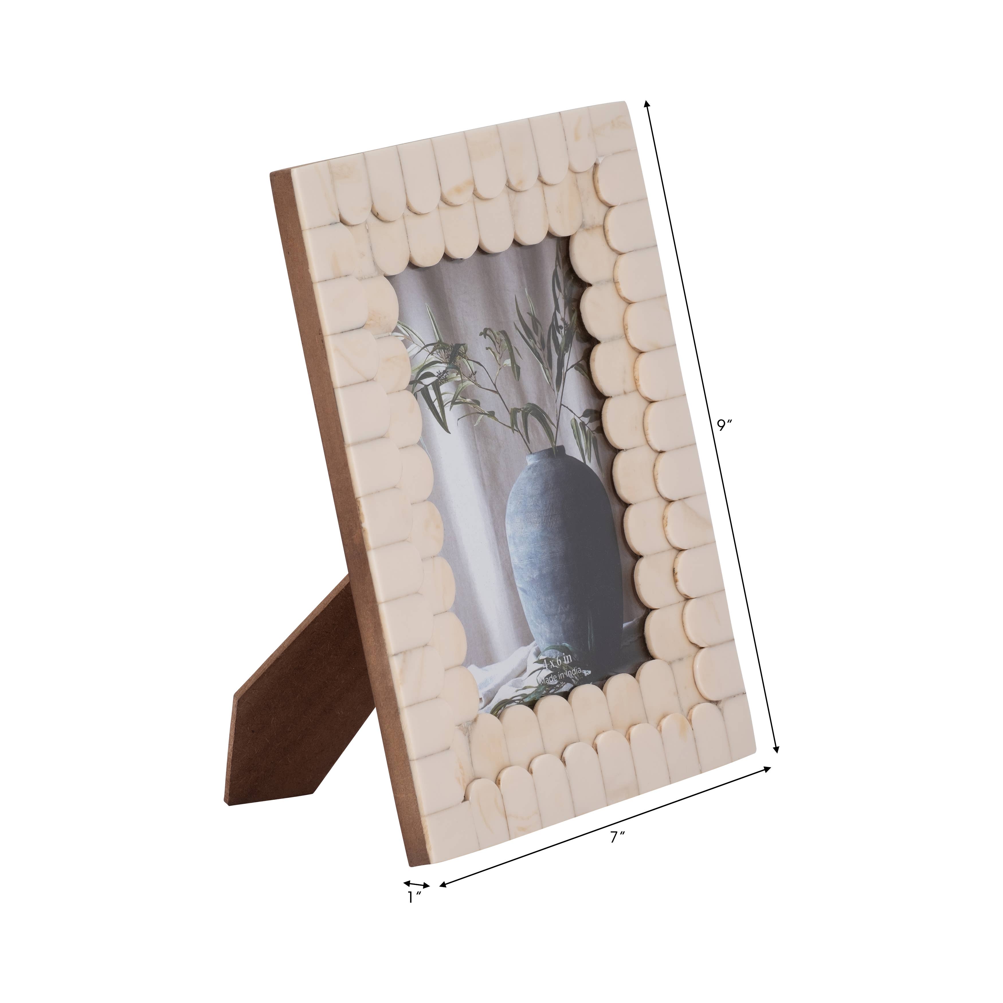 Picture Frame - Ivory Resin Scalloped Edge Decor, 4x6 in.