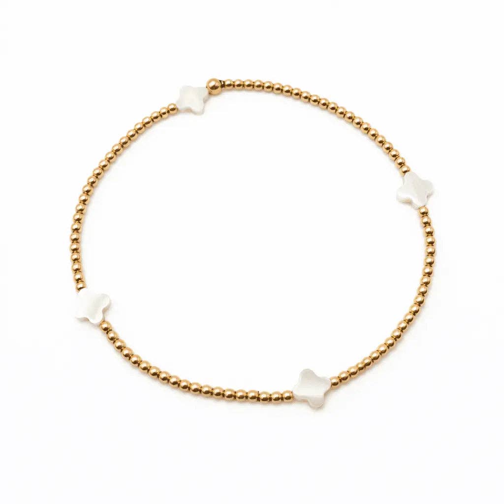 The Lucky Clover Bracelet in White Mother of Pearl: 6.5 inches