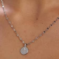 ESSENTIAL NECKLACE