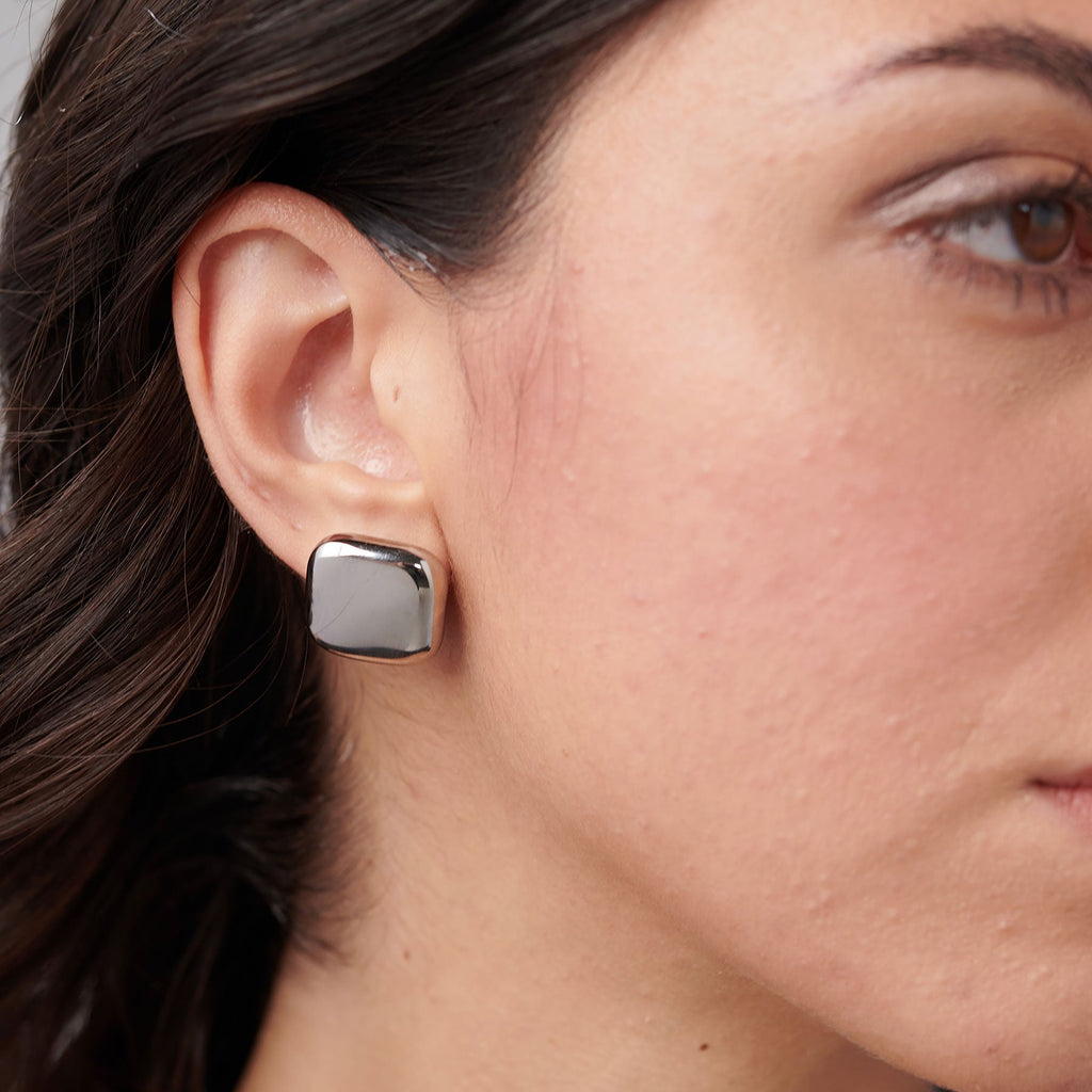 MUSE EARRINGS