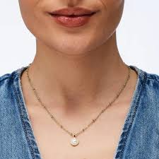 ESSENTIAL NECKLACE