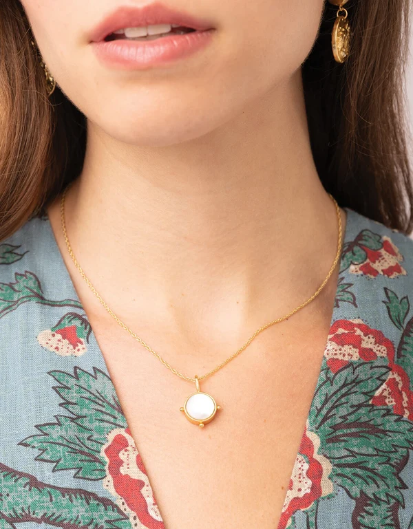 Barony Necklace 17" Mother-of-Pearl