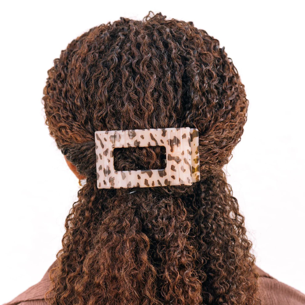 Blonde Tortoise Flat Rectangle Hair Clip