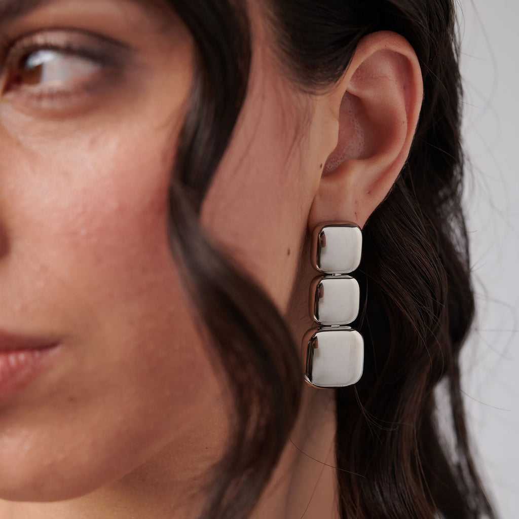 MUSE EARRINGS