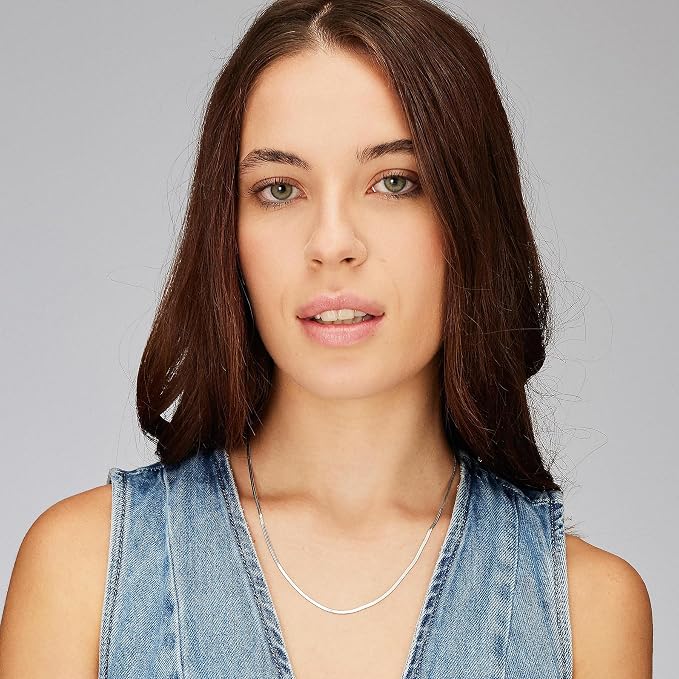 ESSENTIAL NECKLACE