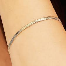 ESSENTIAL BRACELET