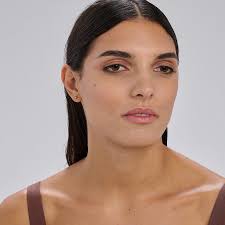 ESSENTIAL EARRINGS