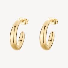 ESSENTIAL EARRINGS
